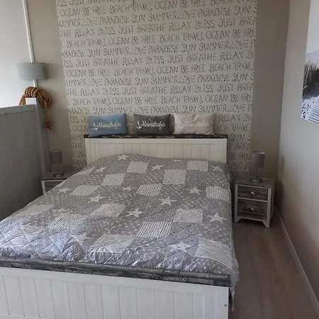 N06-011 Apartment